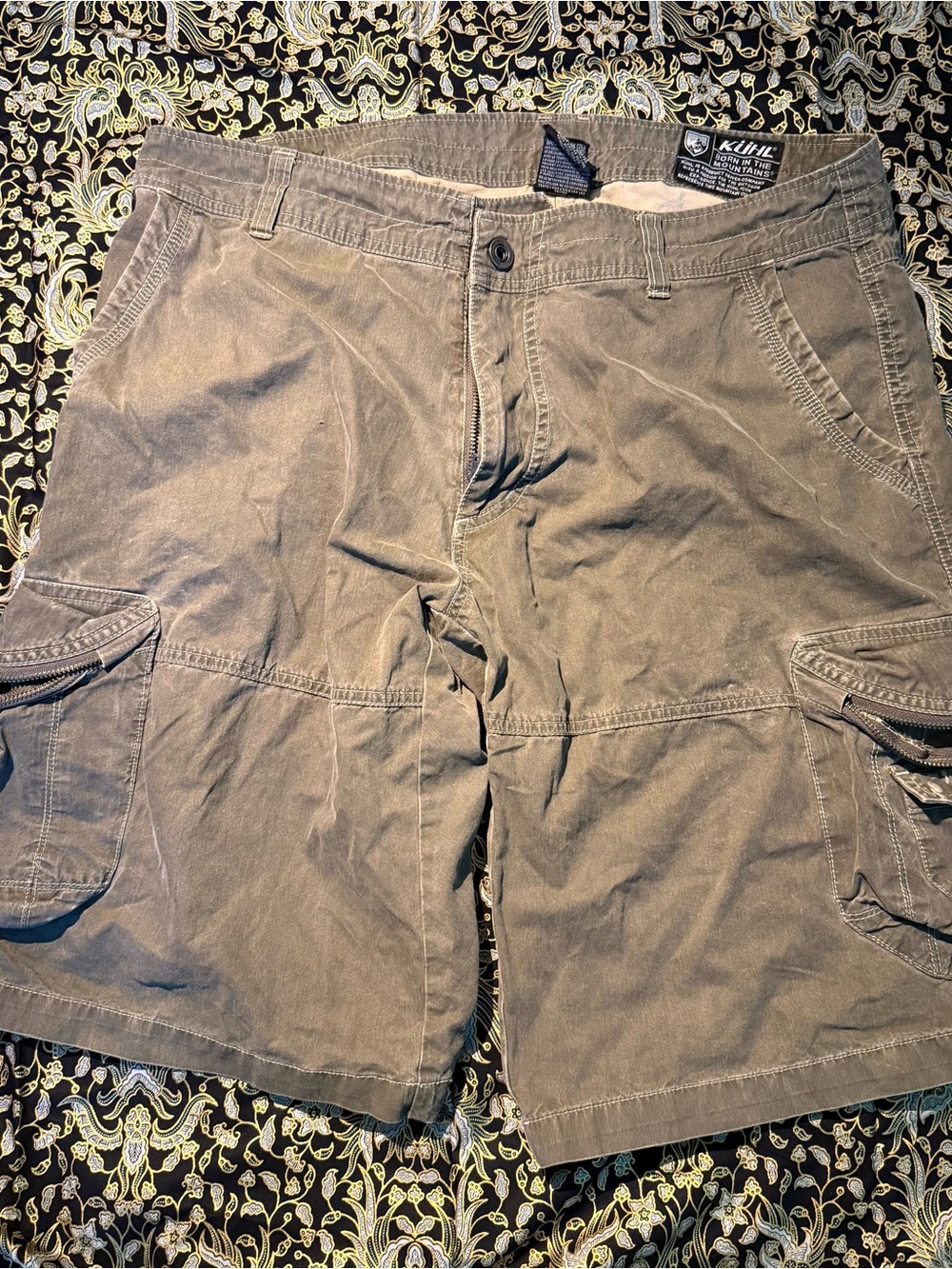 KUHL Men's Grey Cargo Shorts